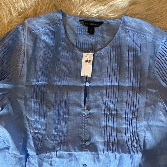 NWT Banana Republic Periwinkle Blue Ramie Pintuck Blouse - S - Picture 4 of 7